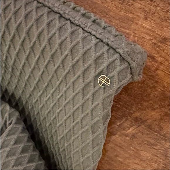 Annie Bing NWT Bikini Bandeau Top M - Picture 4 of 4